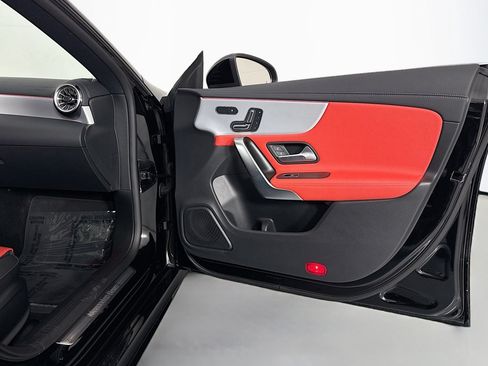 Certified 2026 Mercedes-Benz CLA 250 image 25
