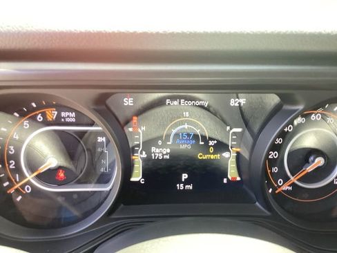 New 2025 Jeep Gladiator Willys image 16