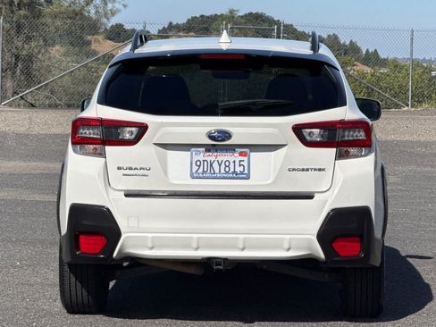 Used 2023 Subaru Crosstrek 2.0i Premium w/ Popular Package #3 AWD/4WD image 4