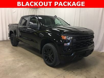 New 2025 Chevrolet Silverado 1500 Custom w/ Turbomax Blackout Package