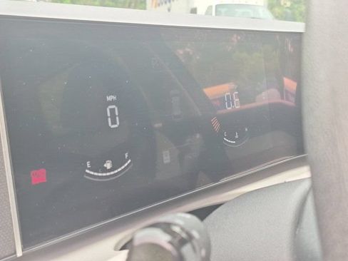 Used 2025 Hyundai Tucson SEL FWD image 16