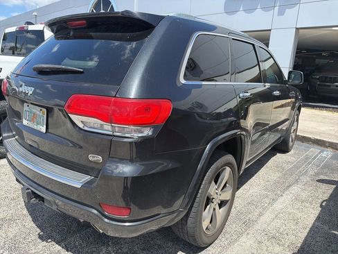 Used 2016 Jeep Grand Cherokee Overland w/ Advanced Technology Group image 4