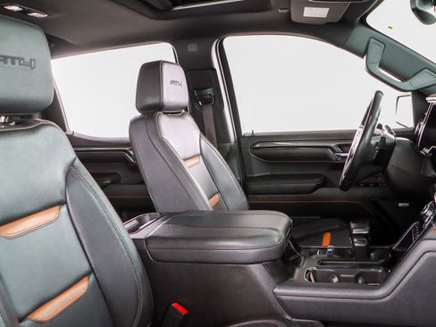 Used 2023 GMC Sierra 1500 AT4 w/ AT4 Preferred Package image 31