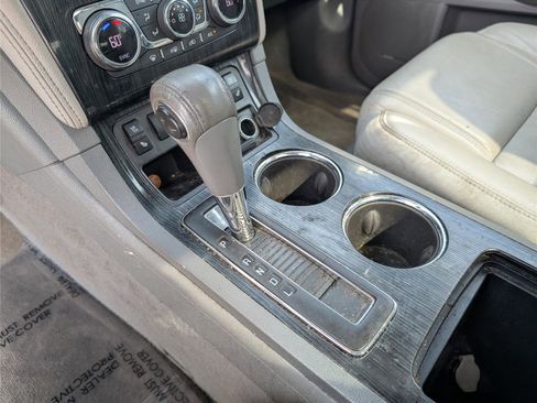 Used 2017 Chevrolet Traverse Premier image 18