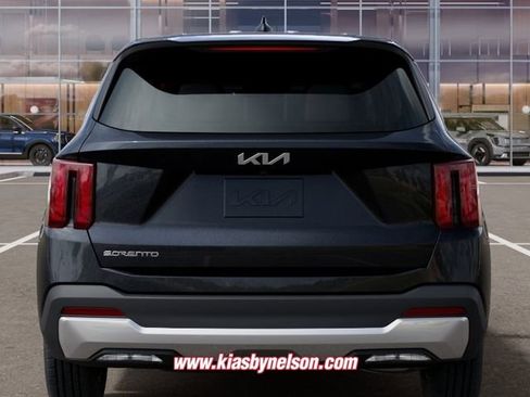 New 2026 Kia Sorento LX FWD image 15