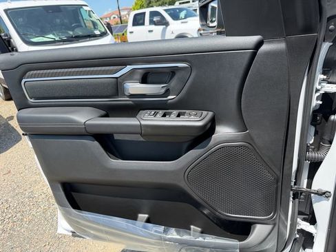 New 2026 RAM 1500 Big Horn AWD/4WD image 15