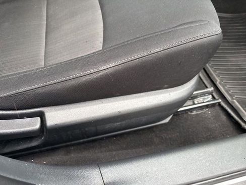 Used 2022 Nissan Sentra SV image 37