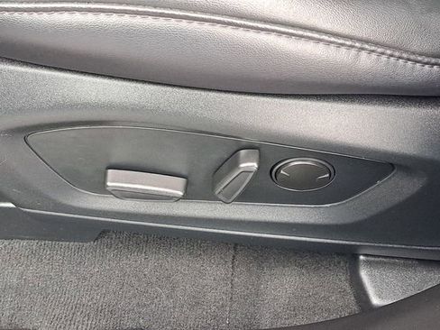 Certified 2023 Ford Explorer XLT w/ Equipment Group 202A image 10