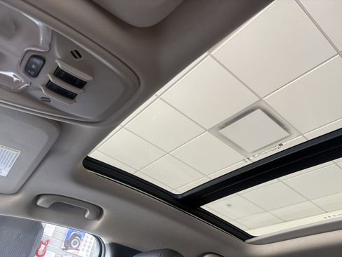 Used 2024 Buick Encore GX Sport Touring w/ Experience Buick Package image 18