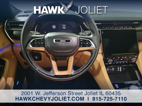 Used 2023 Jeep Grand Cherokee Summit image 16