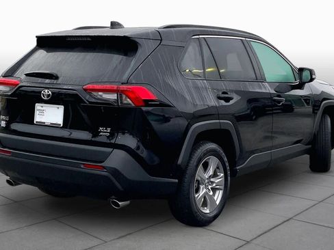Used 2025 Toyota RAV4 XLE w/ Weather Package AWD/4WD image 13