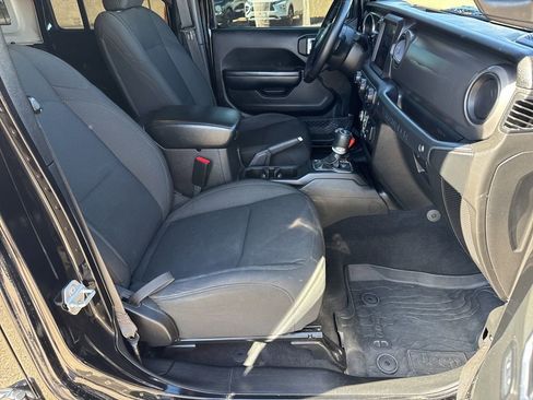 Used 2021 Jeep Wrangler Unlimited Sport image 26