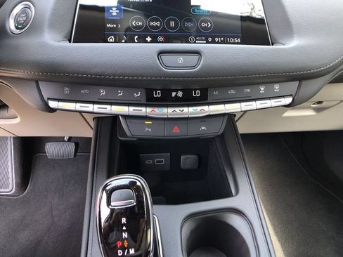 Certified 2023 Cadillac XT4 Premium Luxury FWD image 26