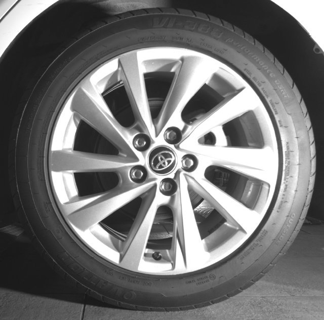 Used 2026 Toyota Camry SE FWD image 12