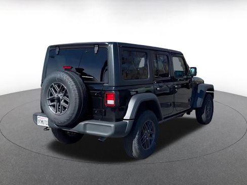 Used 2025 Jeep Wrangler Sport S image 15