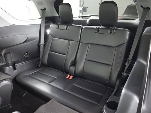 Used 2021 Ford Explorer Limited w/ Equipment Group 301A image 22