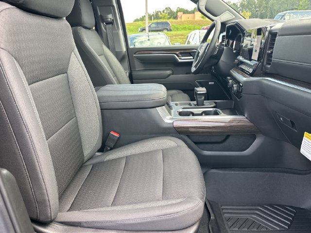 New 2026 Chevrolet Silverado 1500 RST AWD/4WD image 13