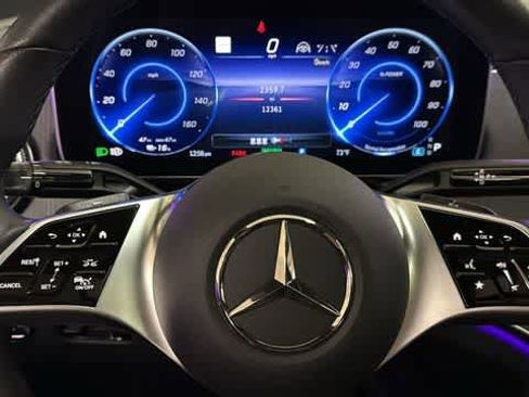 Used 2023 Mercedes-Benz EQE 350+ 4MATIC Sedan image 17