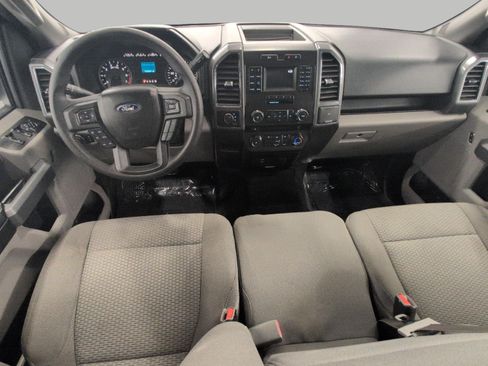 Used 2017 Ford F150 XLT AWD/4WD image 6