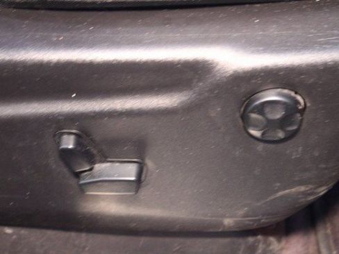 Used 2016 Jeep Grand Cherokee Limited image 10