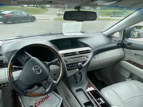 Used 2010 Lexus RX 350 2WD image 10