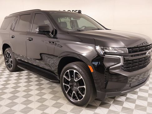 Used 2024 Chevrolet Tahoe RST w/ Luxury Package AWD/4WD image 1