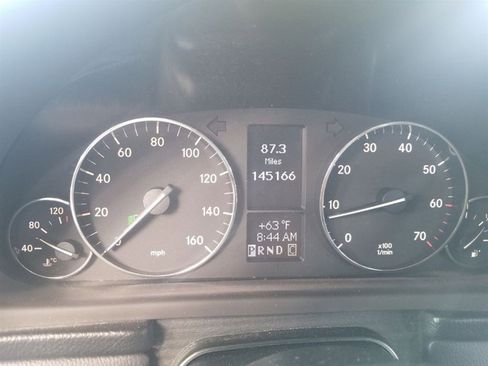 Used 2005 Mercedes-Benz C 230 Sedan image 10