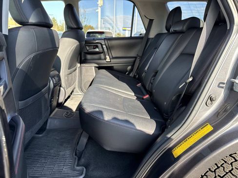 Used 2019 Toyota 4Runner TRD Off-Road Premium image 27