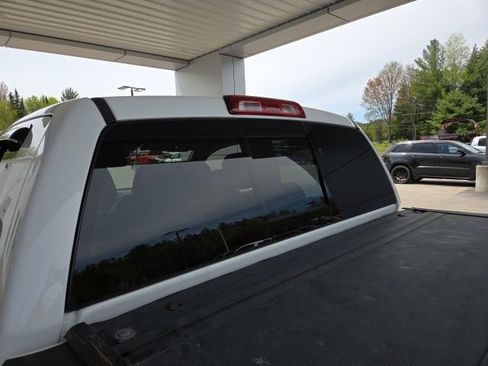 Used 2019 Toyota Tundra Limited w/ Limited Premium Package AWD/4WD image 20