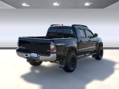 Used 2013 Toyota Tacoma 4x4 Double Cab w/ TRD Off-Road Pkg image 9