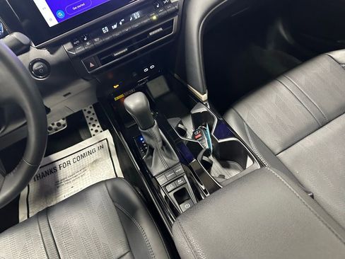 Used 2025 Toyota Camry XSE image 41