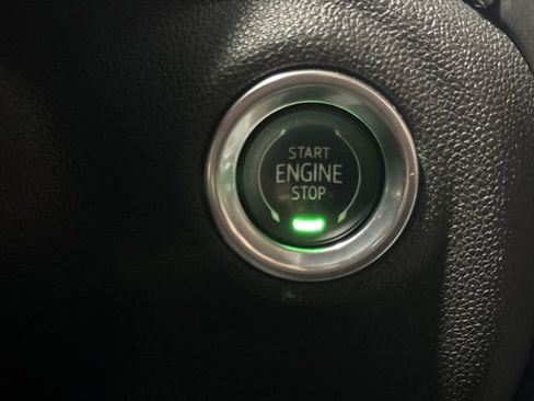 Certified 2020 GMC Sierra 1500 Denali w/ Driver Alert Package II image 17