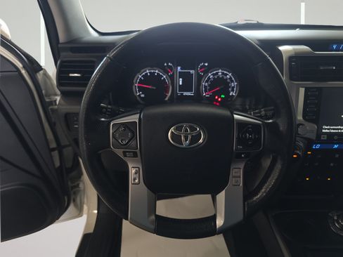 Used 2023 Toyota 4Runner Limited AWD/4WD image 14