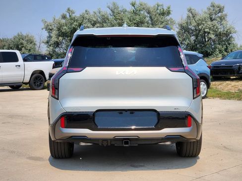 New 2026 Kia EV9 GT-Line AWD/4WD image 12