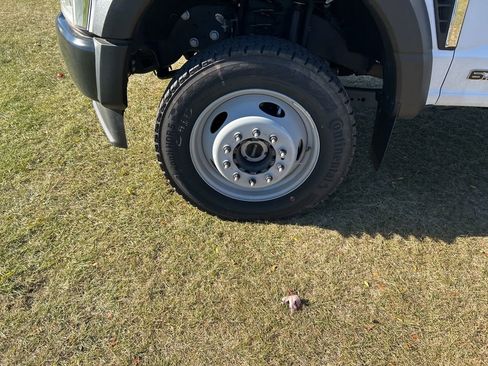 New 2024 Ford F450 XL image 28