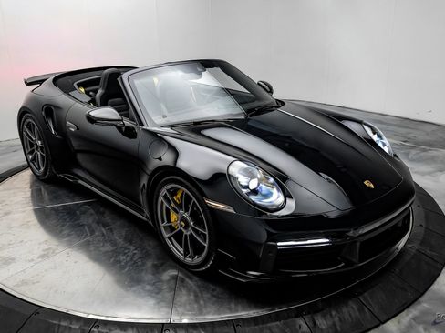 Used 2022 Porsche 911 Turbo S image 29