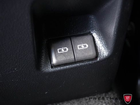 Used 2024 Toyota 4Runner SR5 AWD/4WD image 36
