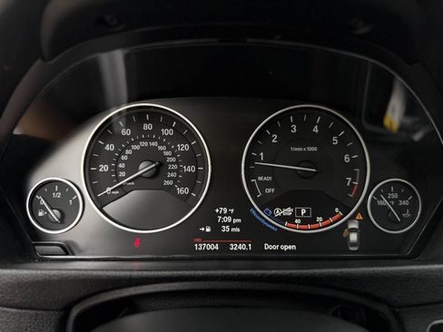 Used 2013 BMW 328i Sedan RWD image 11