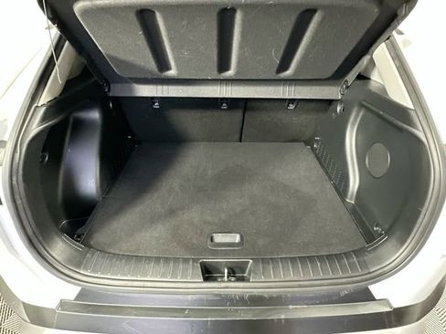 Used 2024 Hyundai Kona Limited image 33