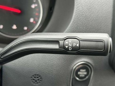 Used 2024 Mercedes-Benz Sprinter 2500 image 26