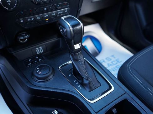 Used 2019 Ford Ranger XLT w/ Equipment Group 301A Mid image 32