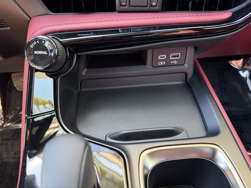 Used 2024 Lexus NX 250 FWD image 24