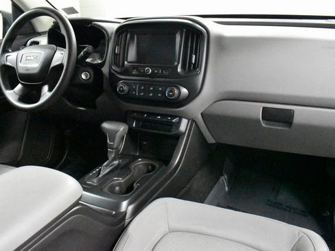 Used 2018 GMC Canyon 4x4 Extended Cab w/ Trailering Package image 17