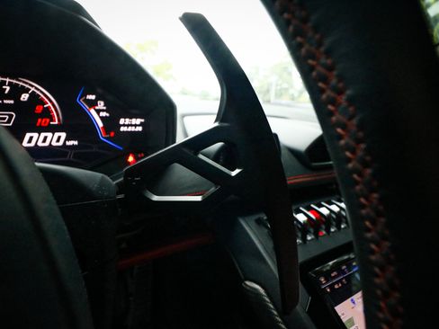 Used 2020 Lamborghini Huracan EVO AWD/4WD image 29