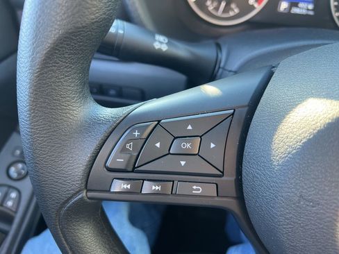 Used 2025 Nissan Sentra S image 16