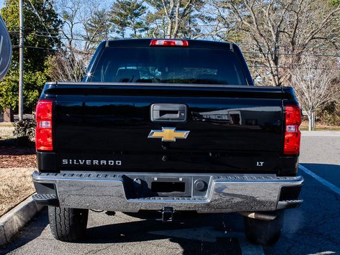 Used 2018 Chevrolet Silverado 1500 LT w/ All Star Edition image 4