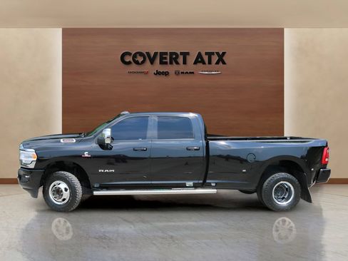 Used 2024 RAM 3500 Laramie w/ Safety Group AWD/4WD image 2