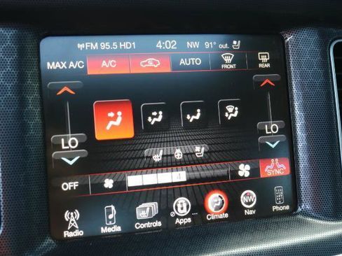 Used 2016 Dodge Charger R/T Scat Pack w/ Beats Audio Group RWD image 12