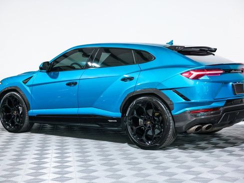 Used 2023 Lamborghini Urus Performante image 14