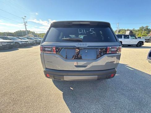 New 2026 Jeep Cherokee Overland AWD/4WD image 4